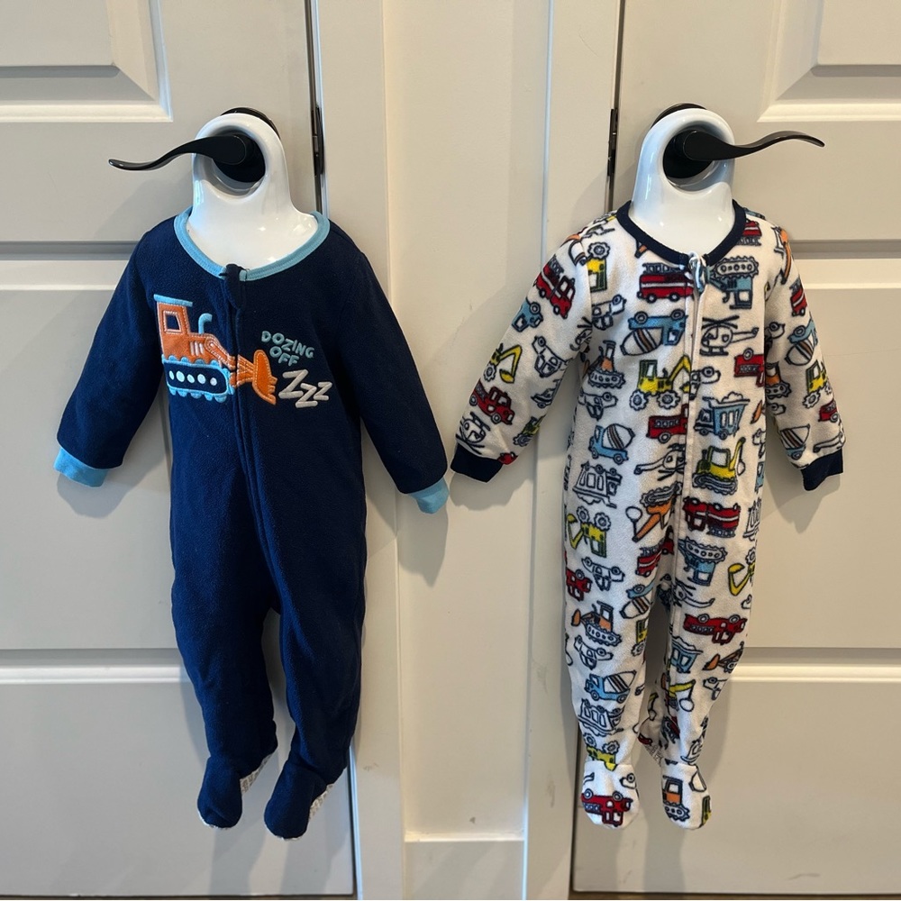 Set of 2 Absorba Footsie PJ’s.
